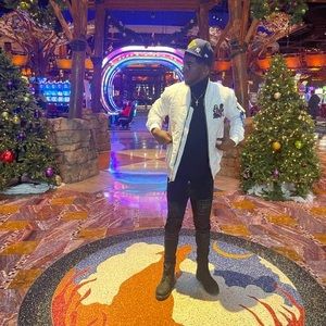 Meet your Posher, Jt